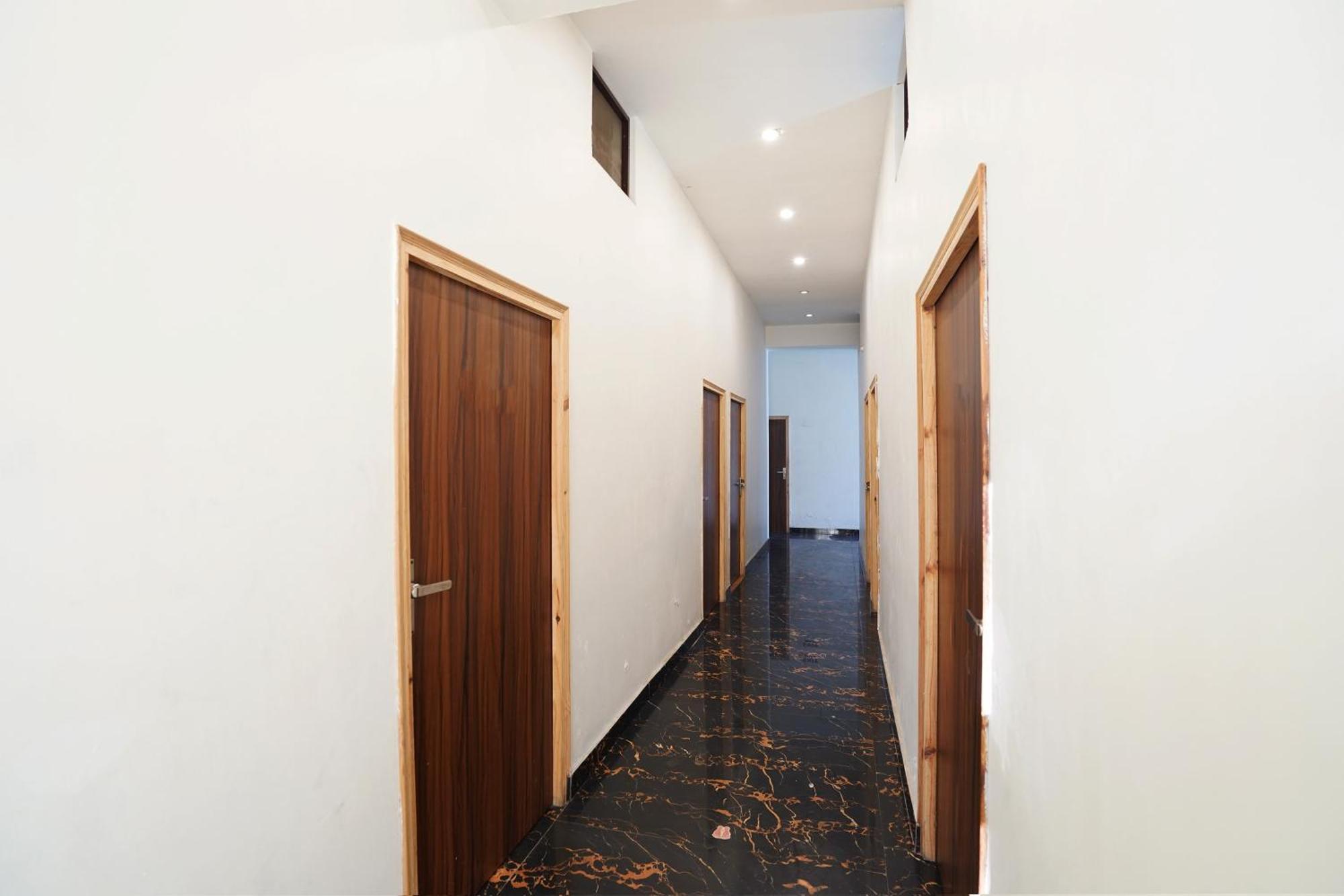 Hotel O R G Farm House Mirát Kültér fotó